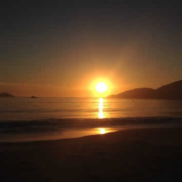 PRAIA DO FORTE Pousada em São Francisco do Sul