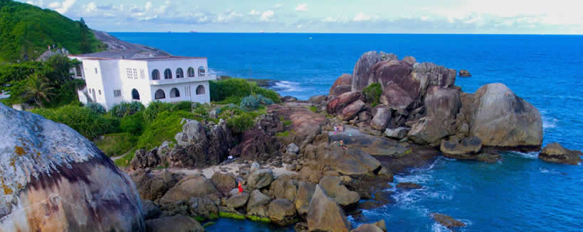 PRAIA DO FORTE Pousada em São Francisco do Sul