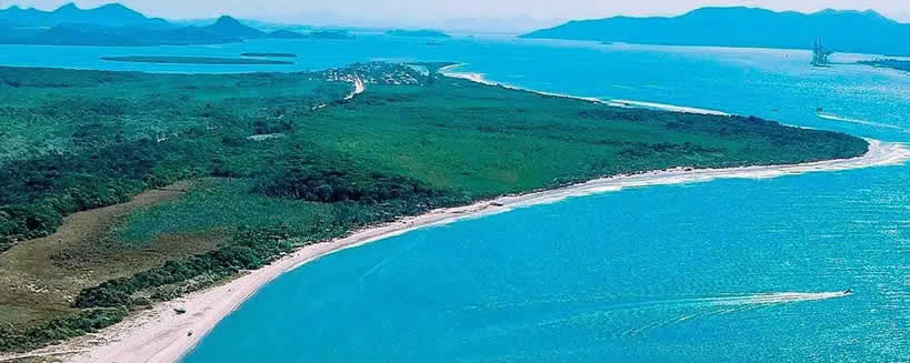 PRAIA DO FORTE Pousada em São Francisco do Sul